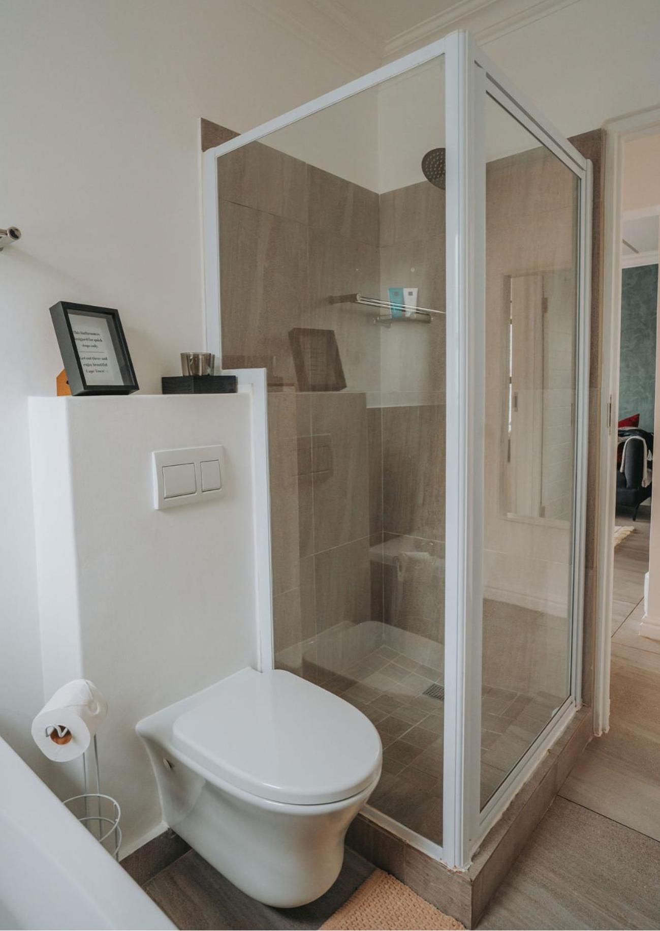 Apartment Calm Blouberg - Gated & Lift Access *